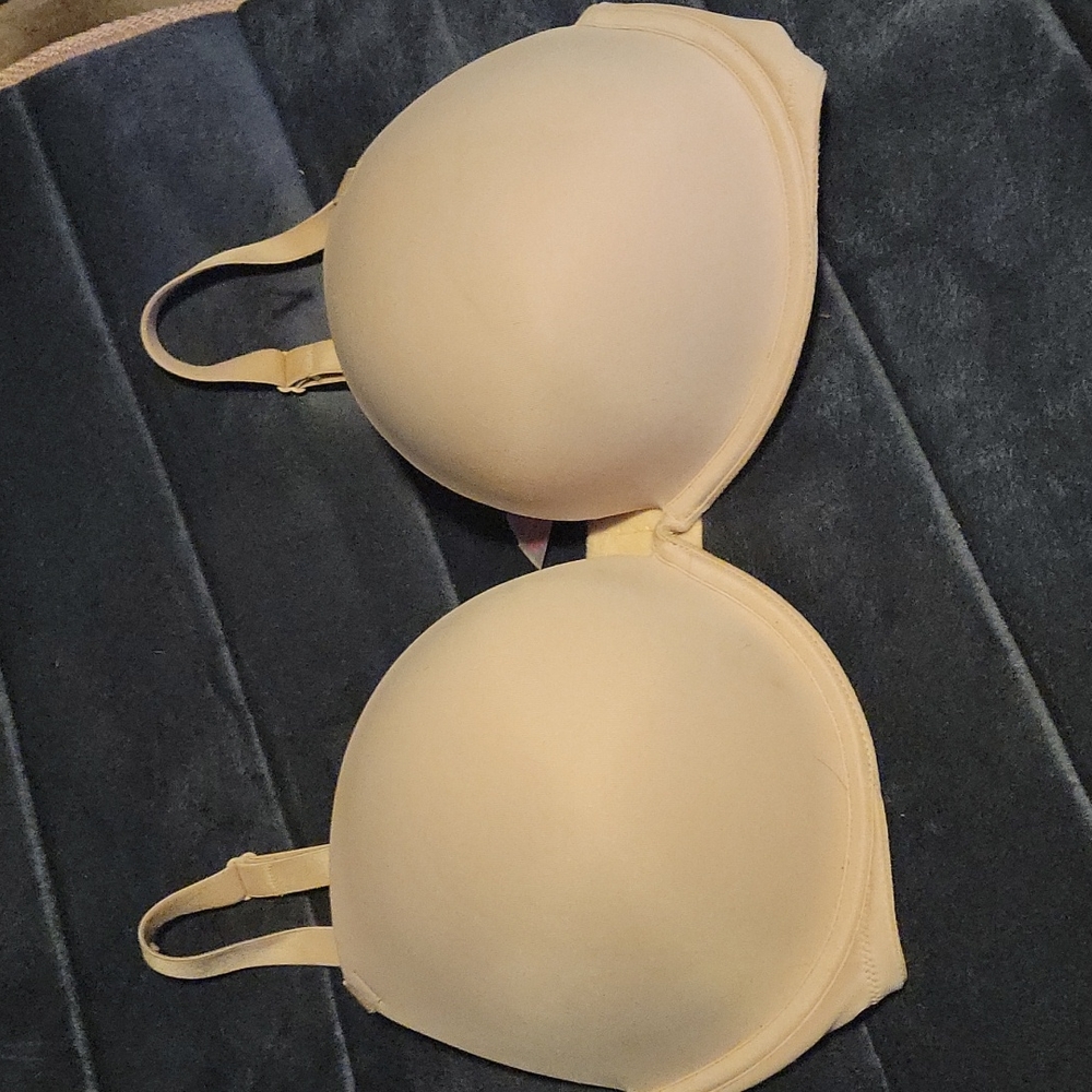 Victoria secret bra